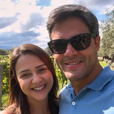 Tiago Lino e Karrine Nunes